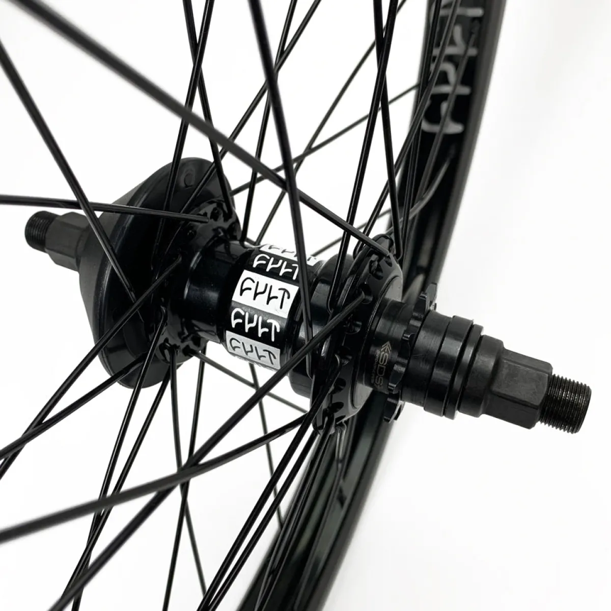 Best CULT CREW Crew Cassette Wheel v2
